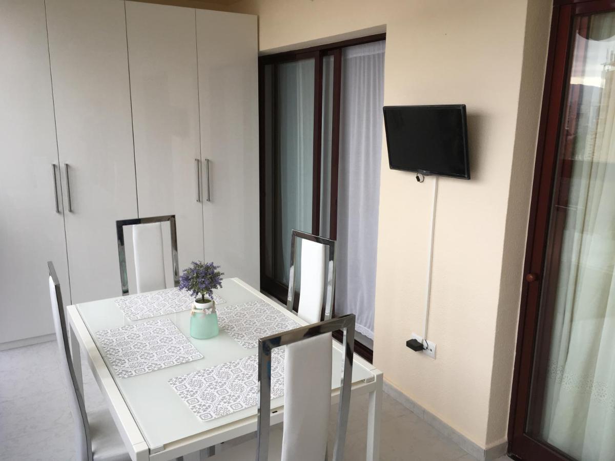 Apartamento Corazon De Monte Carlo Lägenhet Benidorm Exteriör bild